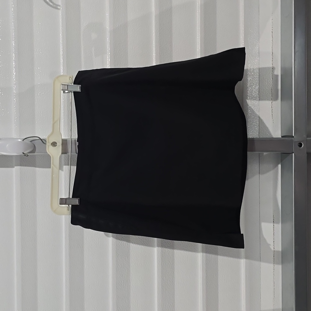 Lady Hagan black skirt with built-in shorts size 12